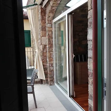 بيت للعطل Barbara's House - Liguria سانتو ستيفانو أل ماري
